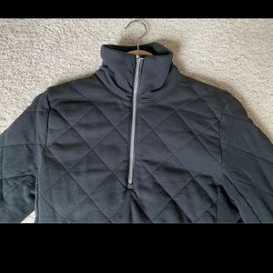 Lululemon sweatshirt